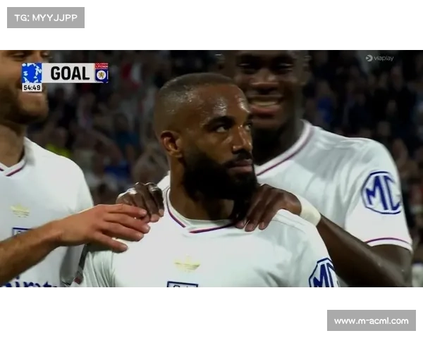 拉卡泽特梅开二度 里昂战胜昂热 保持欧战希望