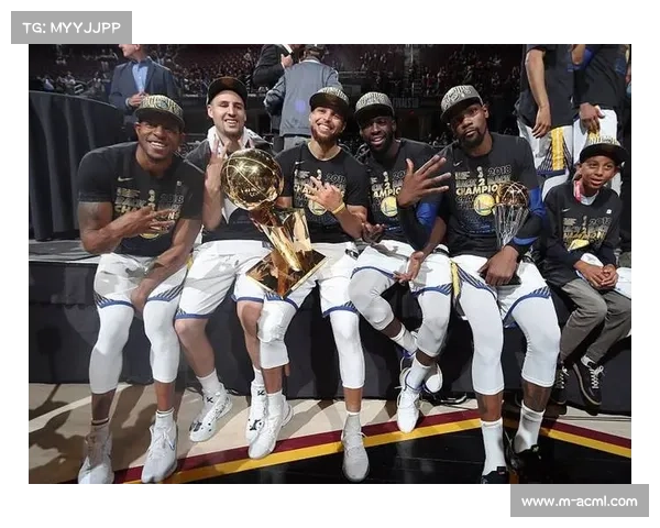 库里若预知勇士未来成功或将坚定留队 库里若预知勇士未来成功或将坚定留队